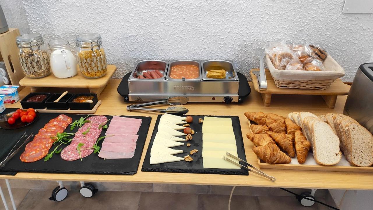 Hostal Residencia Alma Port de Alcudia  Kültér fotó